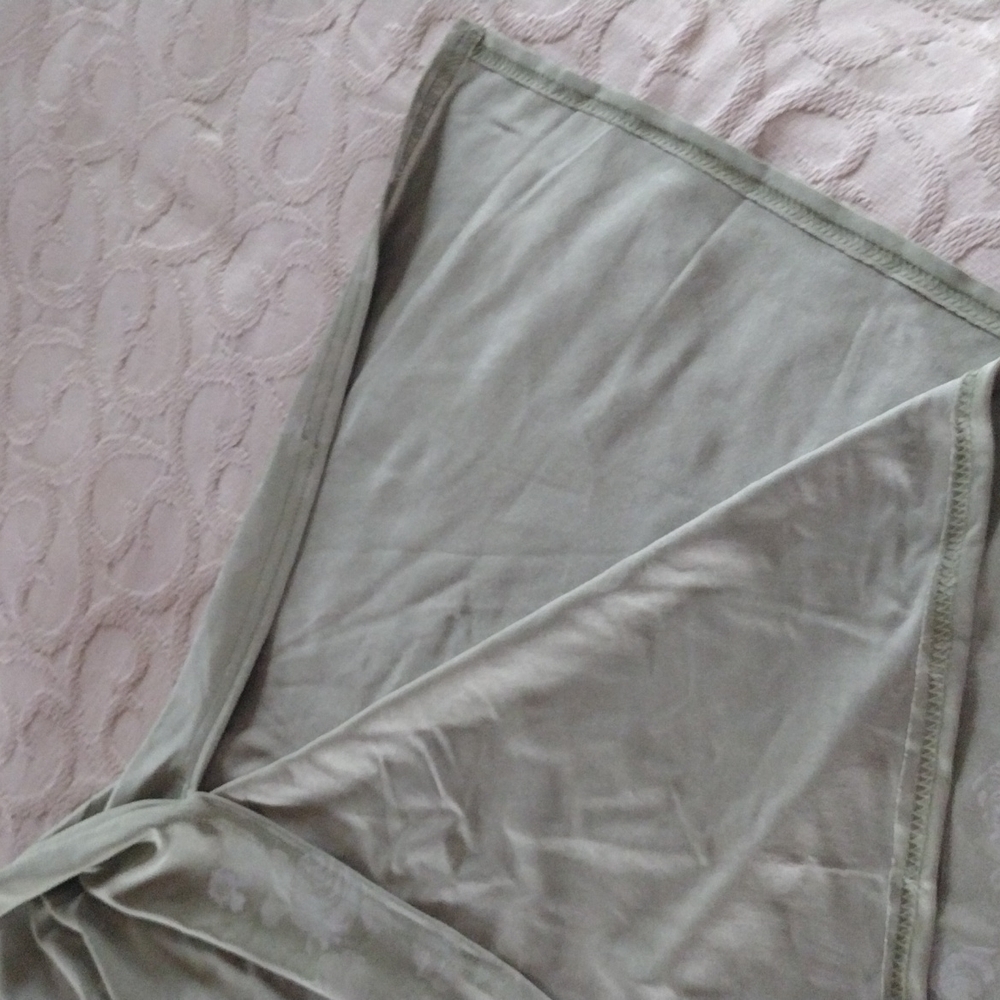 4@30.00 or 20.00 NWT Plus Size Dress by NICOLE STUDIO - Picture 10 of 16